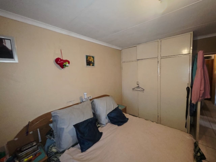 4 Bedroom Property for Sale in Oos Einde North West